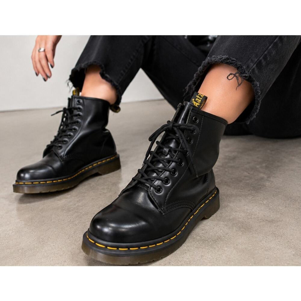 Dr Martens 1460 Smooth Leather Combat Boots Black Women's US 8 EU 39